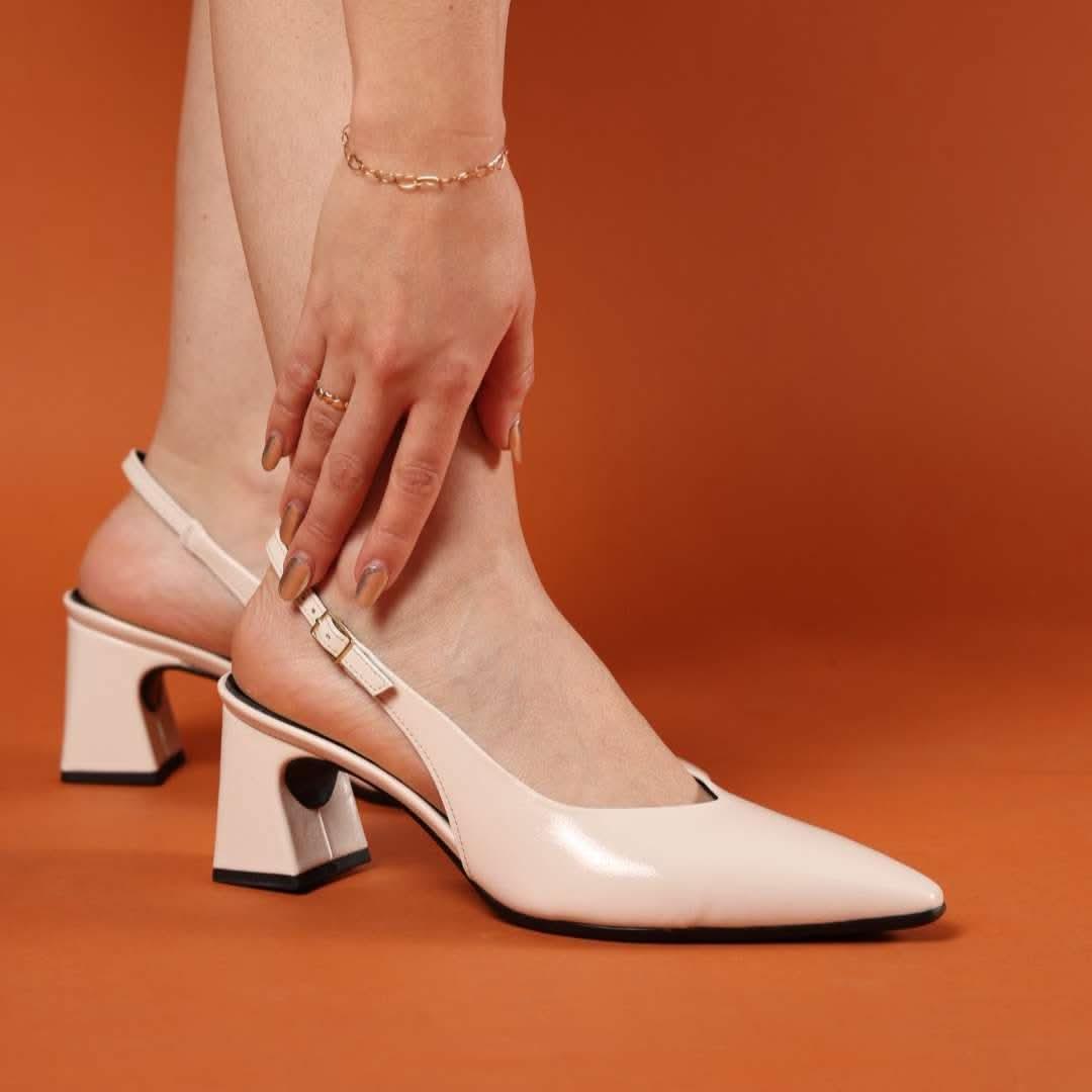 SANDALIA SALTO FEMININO KAREN - Banana Calçados -